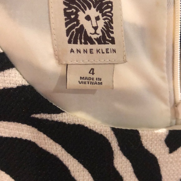 Anne Klein zebra stripe dress - Picture 5 of 5